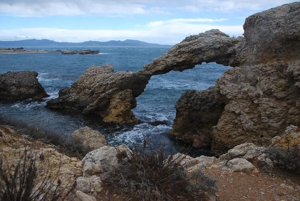 Alberg L'Escala Xanascat 0*,